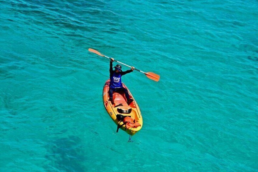 Cala Varques: Guided kayak Sea caves expedition & snorkeling 5