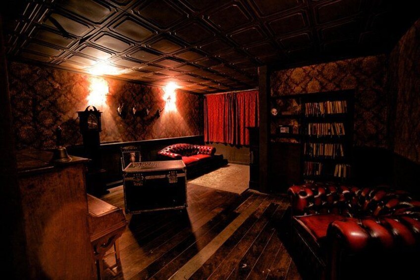 Haunted House escape room 5