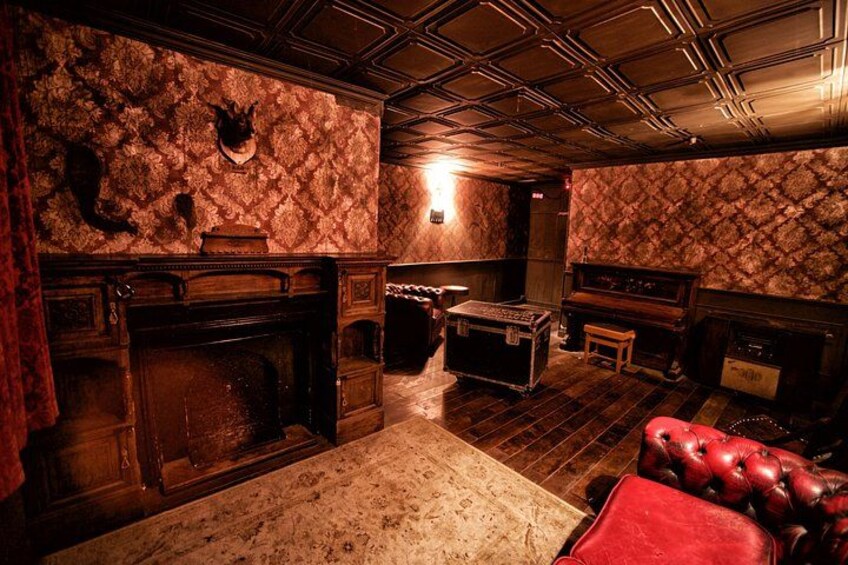 Haunted House escape room 1
