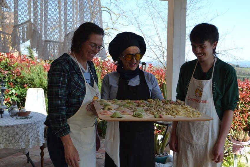 5 hour cooking class with traditional food 2