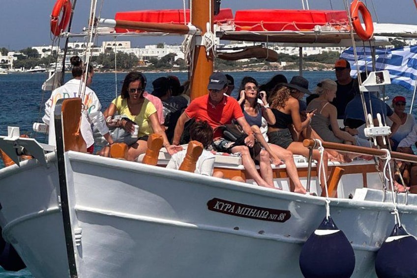 Daily Boat Trip Antiparos & Despotico 5
