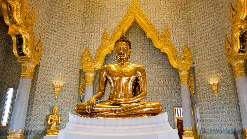 Bangkok: 2 Temple Tour (Golden Buddha + Mini Reclining Buddha) 1