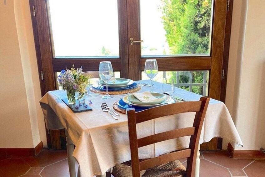 Vinci: Sunset Wine Tasting Dinner in a Tuscan Farm 3