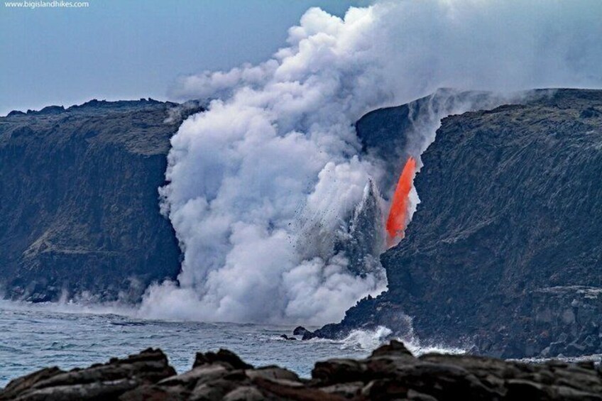 From Big island Kona Volcanoes and Waterfalls Shared Tour 2