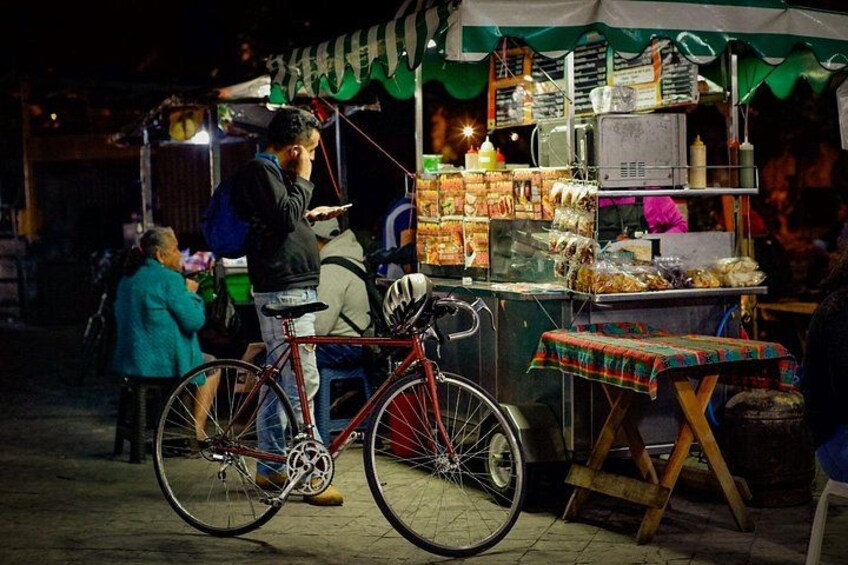 Local Street Food Tour of Antigua 3