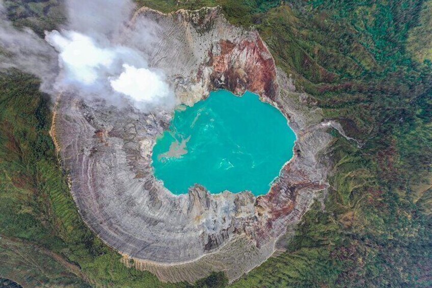 From Banyuwangi or Bali Sunrise Ijen Vulcano Hiking All Inclusive 3
