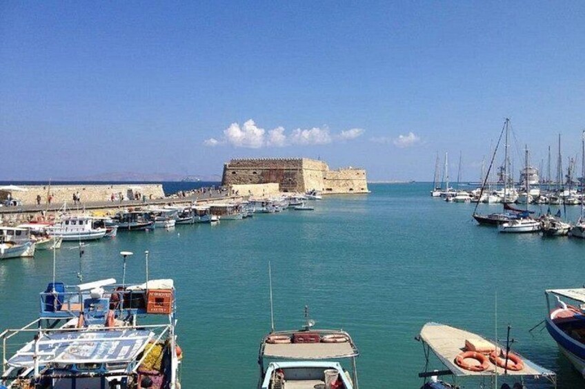 Food Tour in Heraklion – Discover Cretan Flavors 4