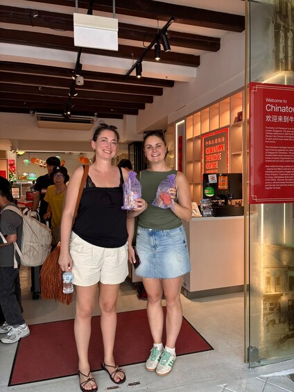 Picture 25 for Activity Singapore: Local Hawker Food Tour with 9 tastings 4
