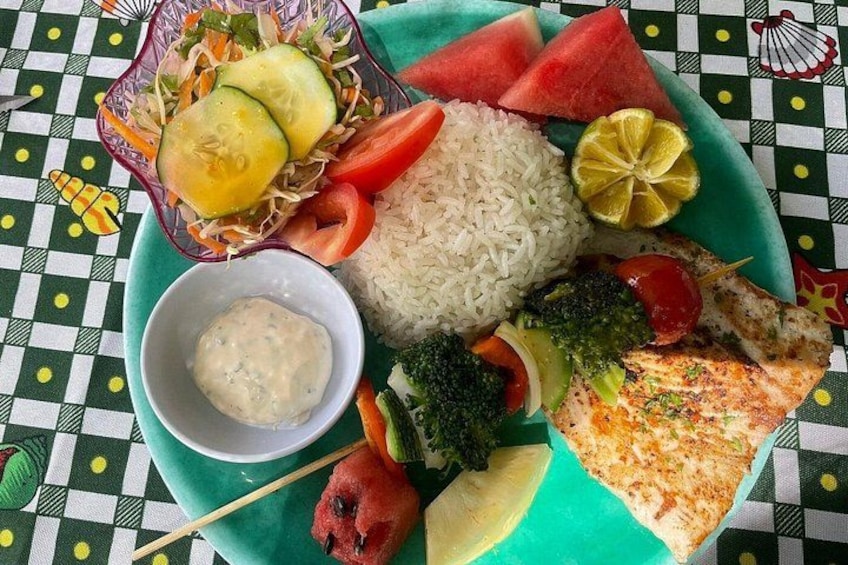 lunch on Tortuga Island 1