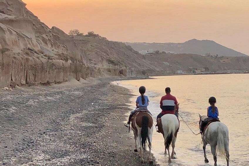 Secluded Black Beach Horseback Riding Tour in Santorini 5
