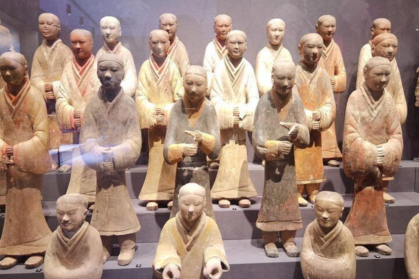 Shaanxi Archaeological Museum English-speaking Guide Service 5