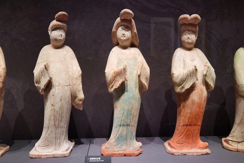 Shaanxi Archaeological Museum English-speaking Guide Service 4