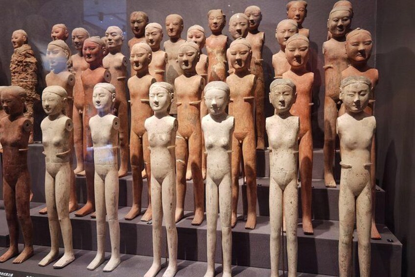 Shaanxi Archaeological Museum English-speaking Guide Service 3