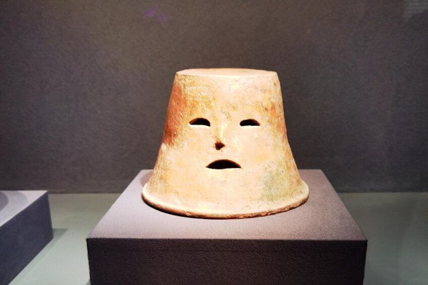Shaanxi Archaeological Museum English-speaking Guide Service 1