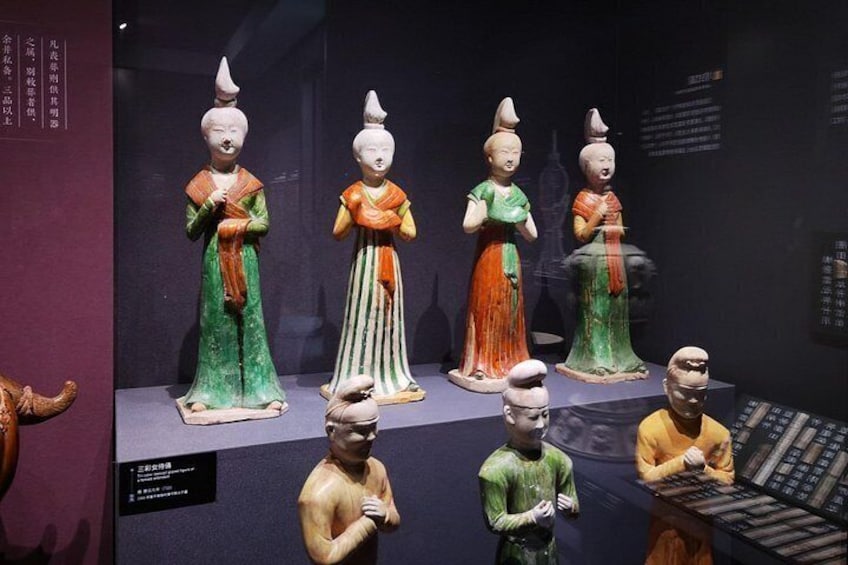 Shaanxi Archaeological Museum English-speaking Guide Service 3