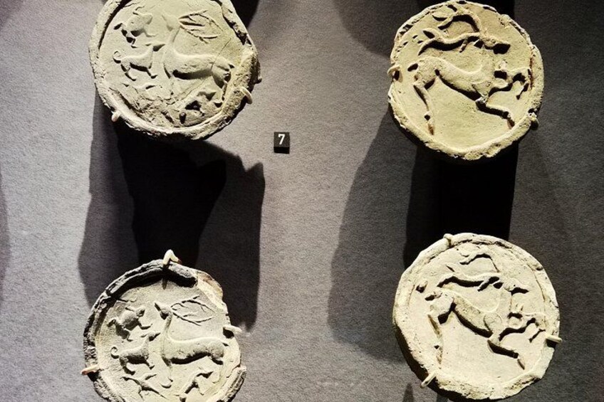 Shaanxi Archaeological Museum English-speaking Guide Service 2