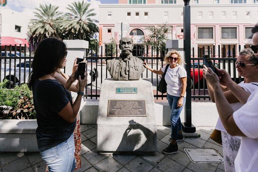 Little Havana tour in French 4