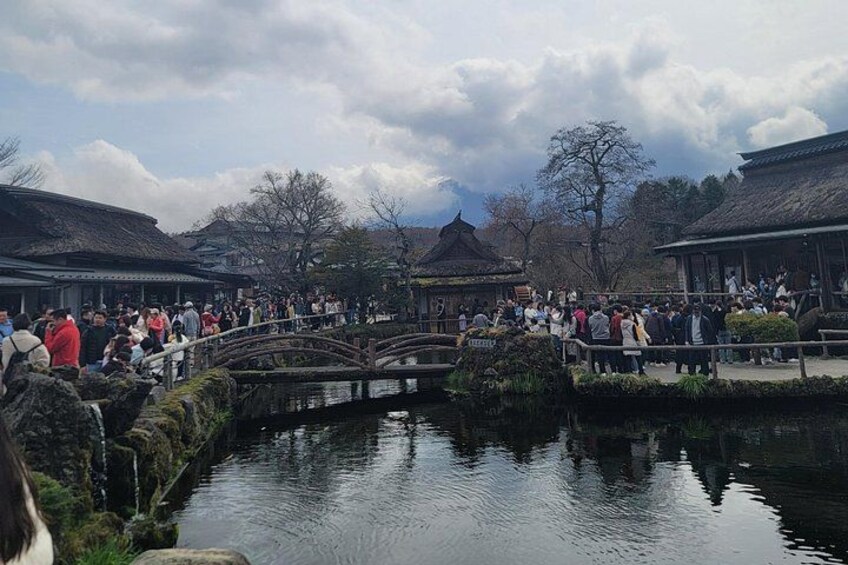 Mount Fuji/Hakone private car tour with English Driver/Guide 5