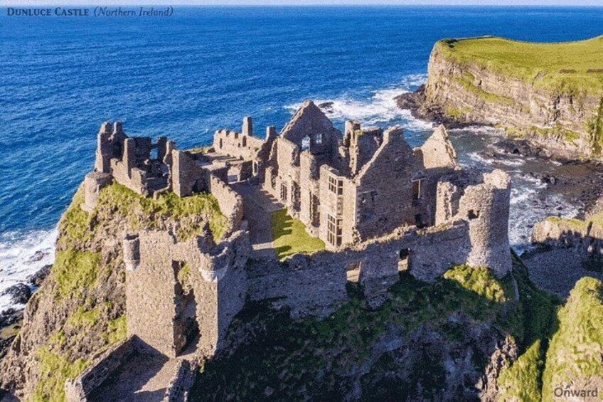 Luxury Tour of Giants Causeway from Belfast 5