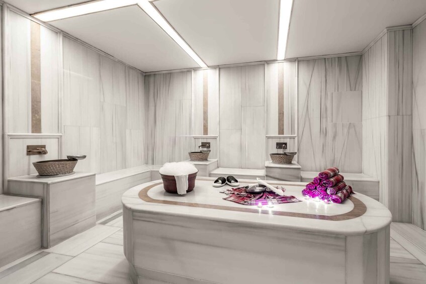 Picture 30 for Activity Istanbul: Private Turkish Bath, Massage, and Pool in Taksim 5