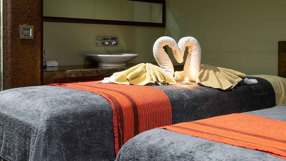 Picture 6 for Activity Istanbul: Private Turkish Bath, Massage, and Pool in Taksim 2
