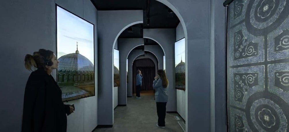 Picture 15 for Activity Istanbul: Hagia Sophia History Museum Entry with Audio Guide 4