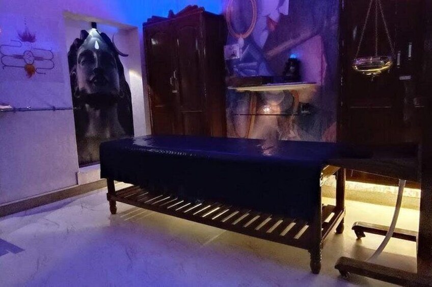 Avikarma Herbal Body Massage 4
