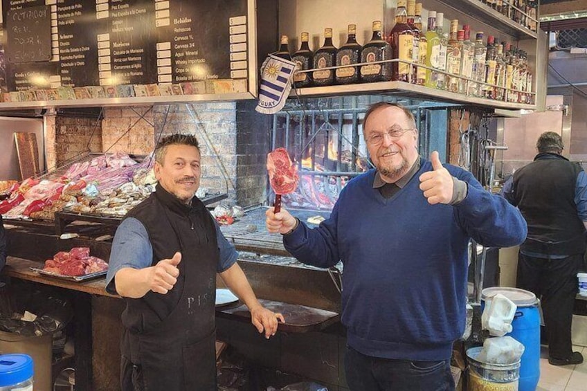 In July 2024, Frank, from Germany, was delighted with his visit and lunch at Chacra del Puerto, in the Mercado del Puerto in Montevideo 4