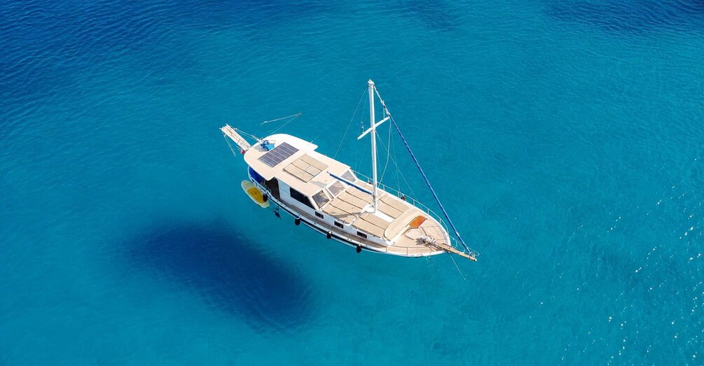 Bodrum: Bodrum Private Sunset Boat Tour 2