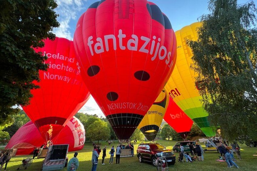 Vilnius, one warm summer evening with hot air balloons 1