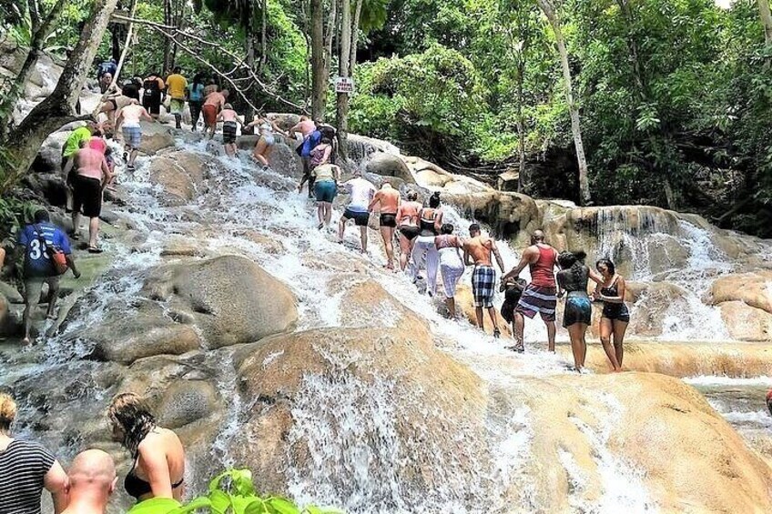 DUNNS RIVER 4