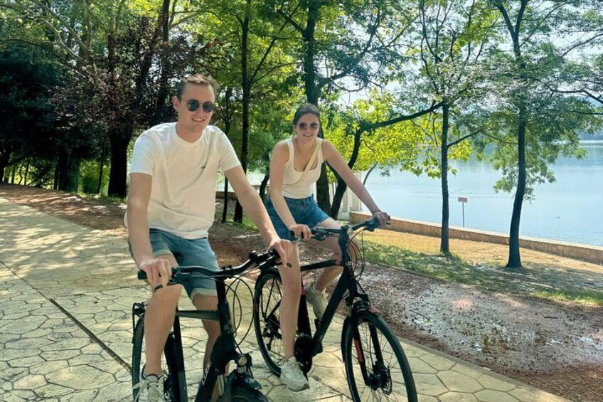 Bike or E-Bike Tour Tirana: Highlights & Grand Park Guided Cycle 5