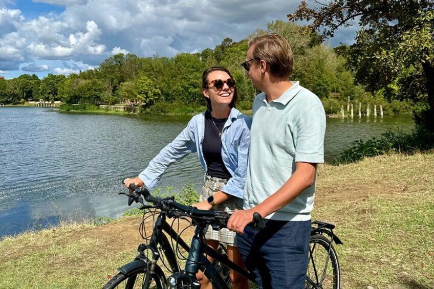 Bike or E-Bike Tour Tirana: Highlights & Grand Park Guided Cycle 3