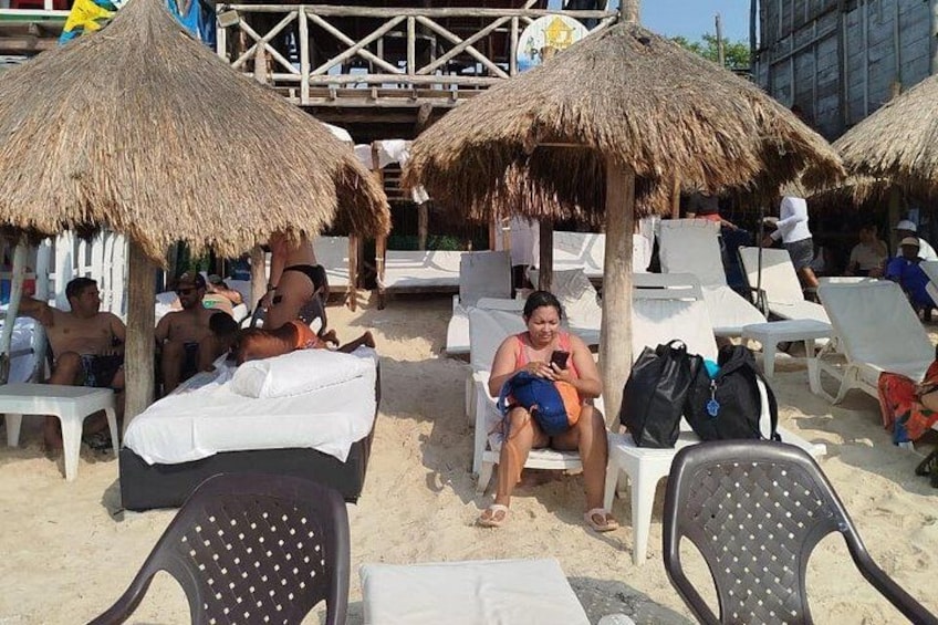 Tour of Islas del Rosario and BARÙ white beach 3