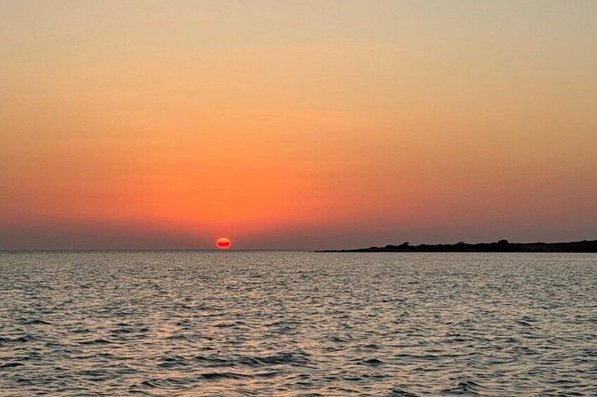 Sunset Tour Around Antiparos | Private Boat Tour 3