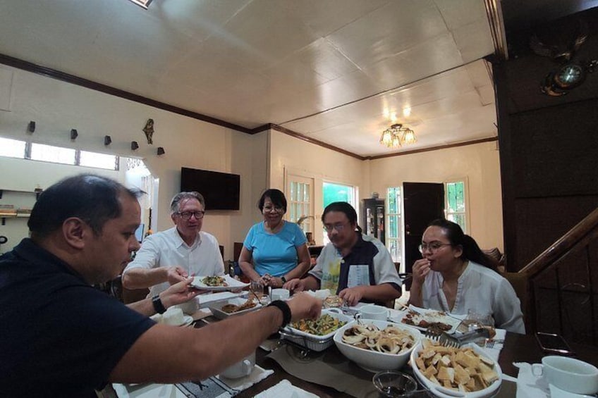 Home Cooked Meal with a Filipino Grandma 4