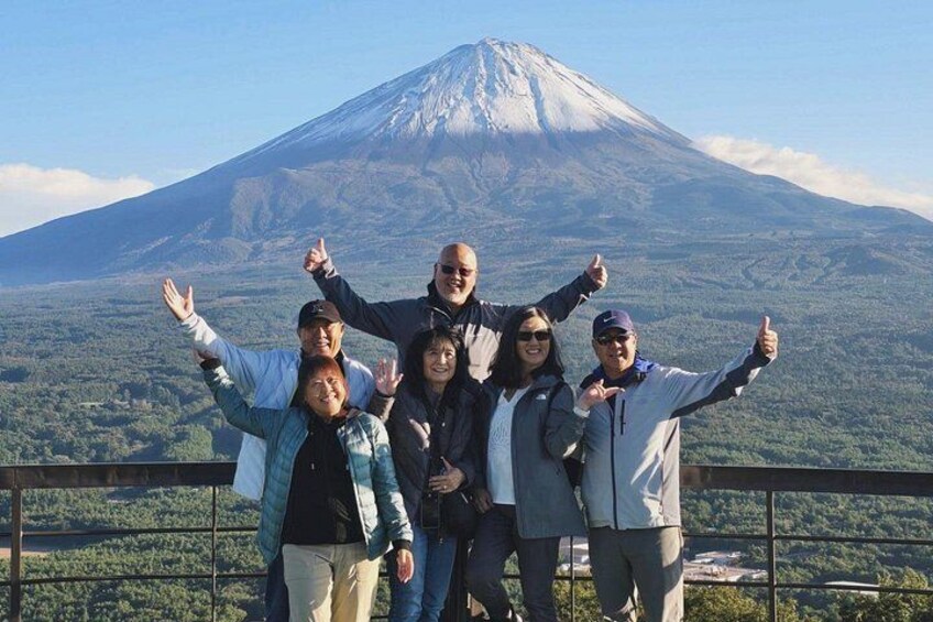 Best of Mt. Fuji Private Tour: Highlights & Hidden Gems (English) 1