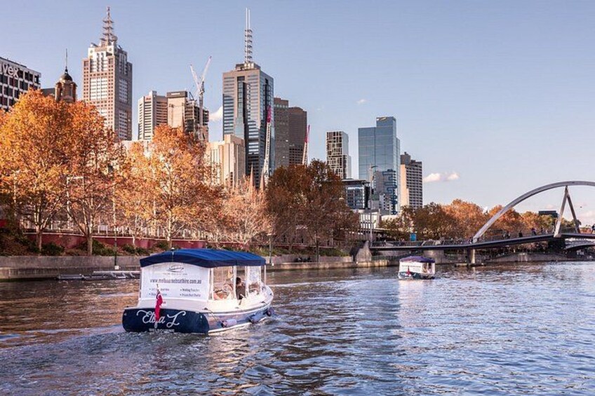 2-Hour Self-Drive Boat Hire on the Yarra River 5