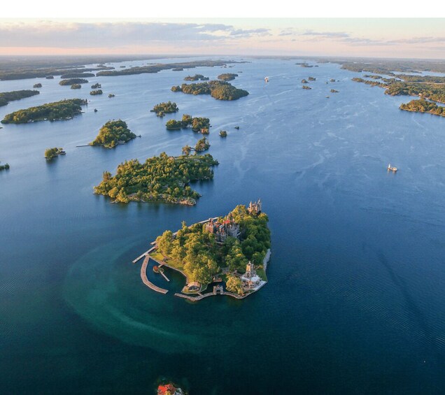 Picture 1 for Activity Gananoque: 1000 Islands Fireworks Cruise 5