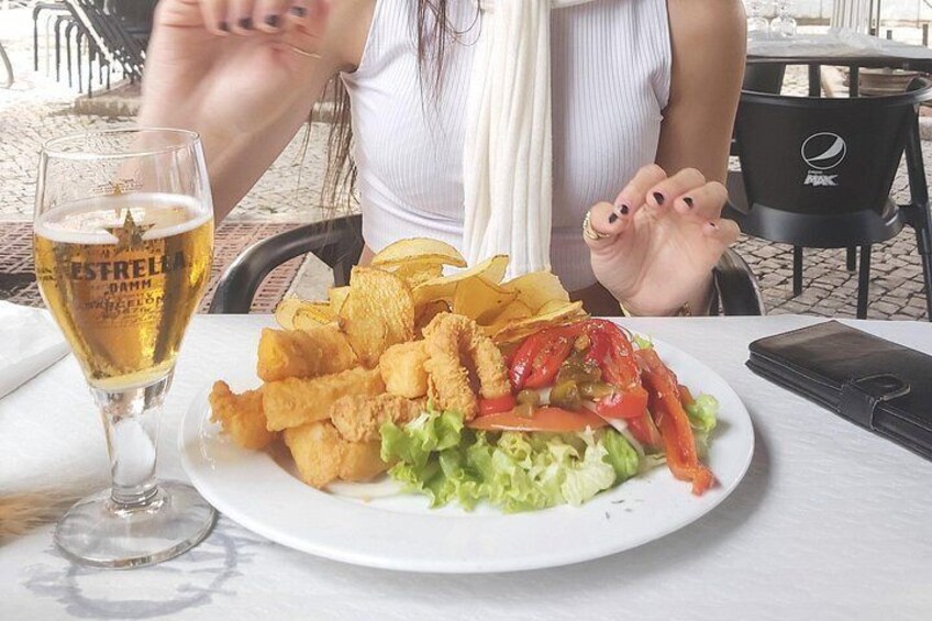 Try Setúbal's famous Choco Frito 4