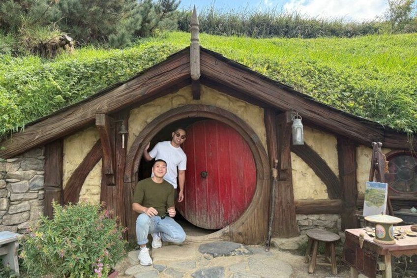 Hobbiton Movie Set Small Group Day Tour from Auckland 1
