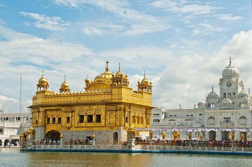 Full Day Private tour of Amritsar with Visit to Wagha Border. 4