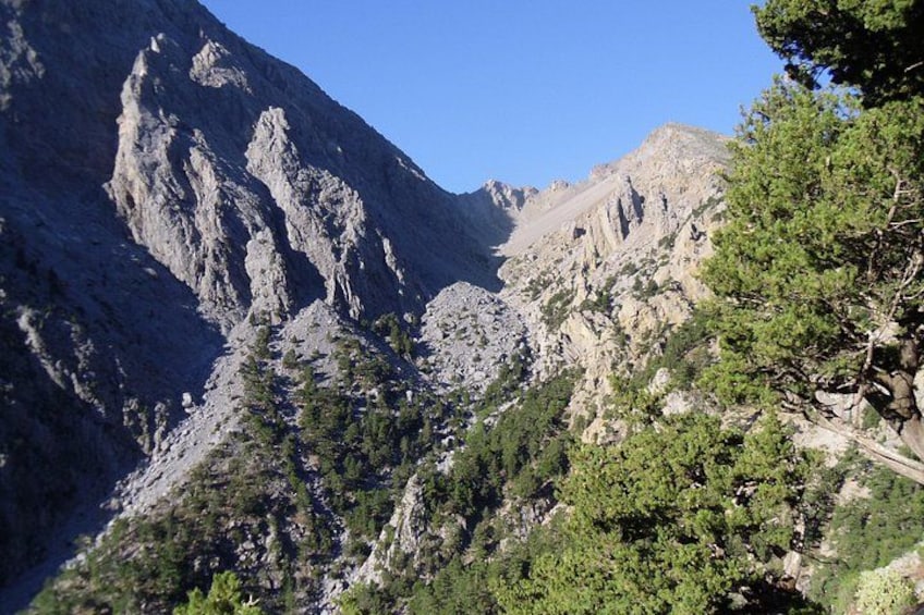 Starting point is at 1250m altitude. 3