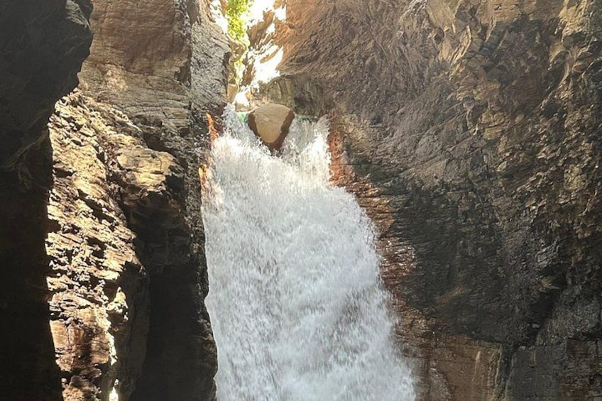 Hike to La Leone Waterfall / Tubing 3