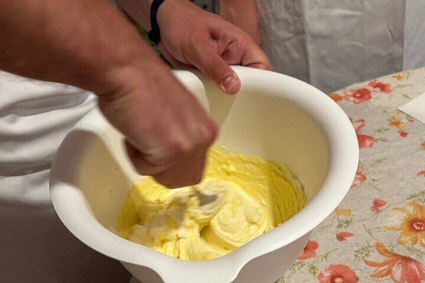 Italian cooking lesson in the hills of Verona