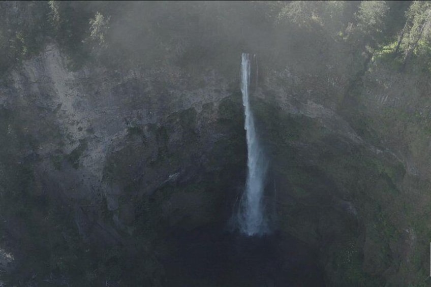 Sunset Tour of Multnomah Falls plus Vista House and Other Falls 2