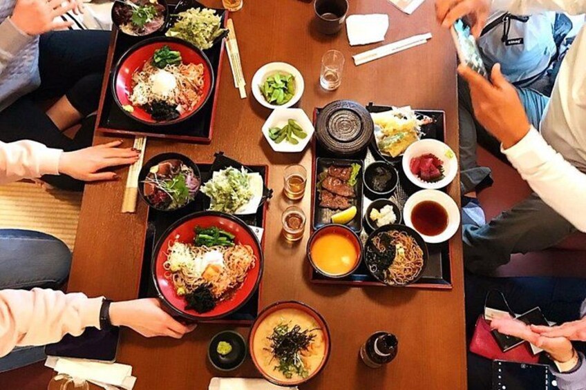 Live Like a Local: Mt. Takao Hike, Shrine Tour, Onsen & Feast 4