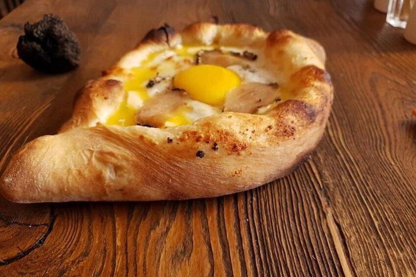 Small-Group Khinkali and Khachapuri Cooking Class in Tbilisi 4
