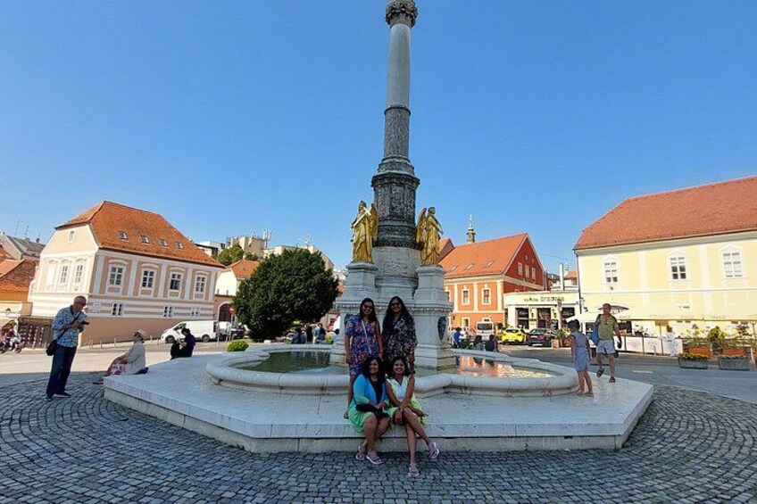 Zagreb Small-group tour (funicular & WWII tunnel included) 4