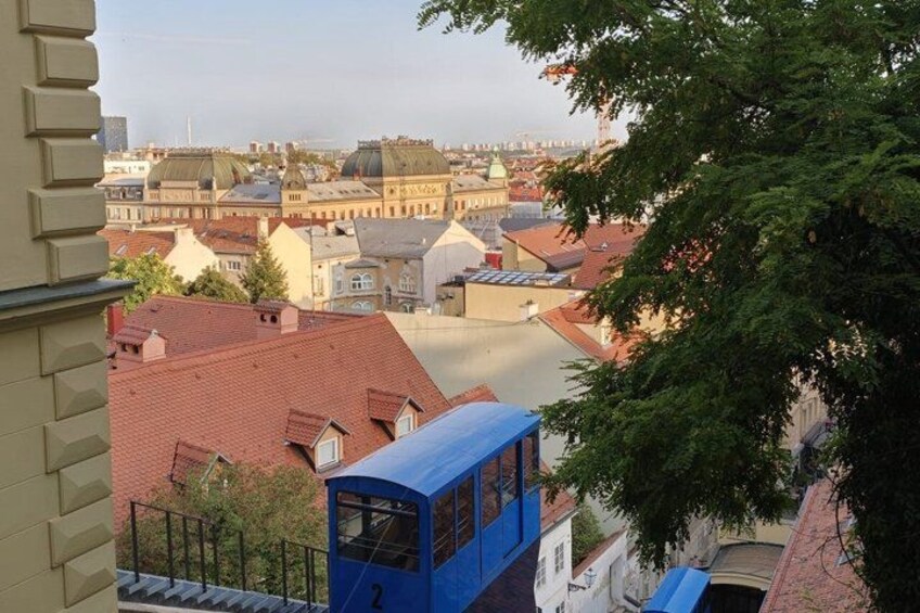 Zagreb Small-group tour (funicular & WWII tunnel included) 3
